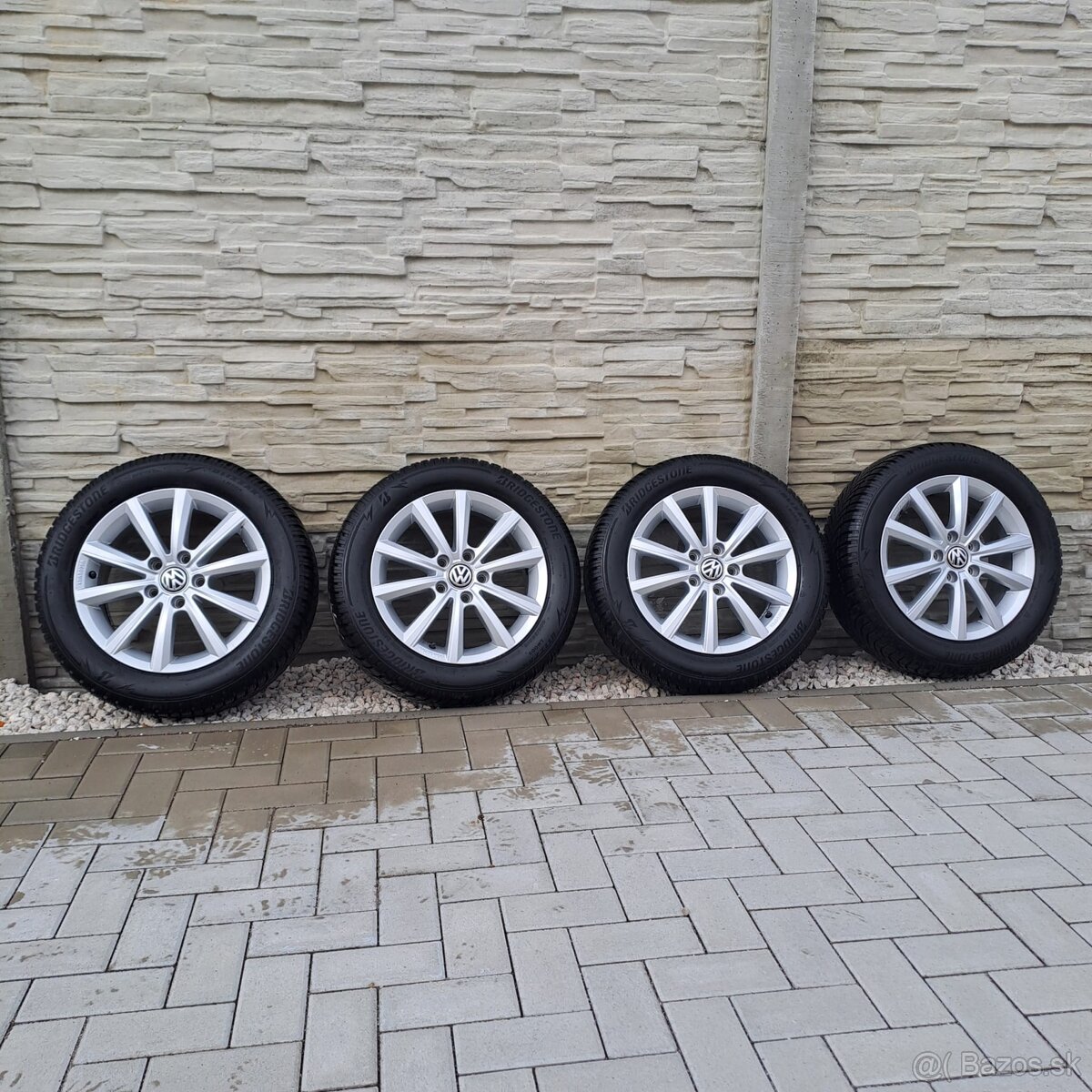 Predám Elektróny VW GOLF 205/55 R16 ZIMNÉ 5x112