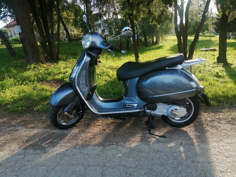 Piaggio Vespa GT 125