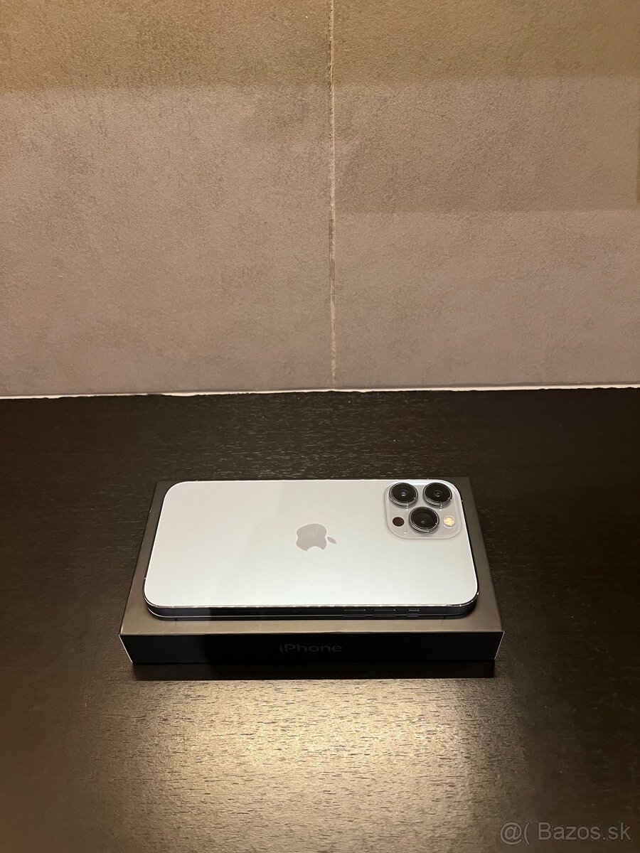 iPhone 13 Pro Max Sierra Blue - VEĽMI PEKNÝ STAV