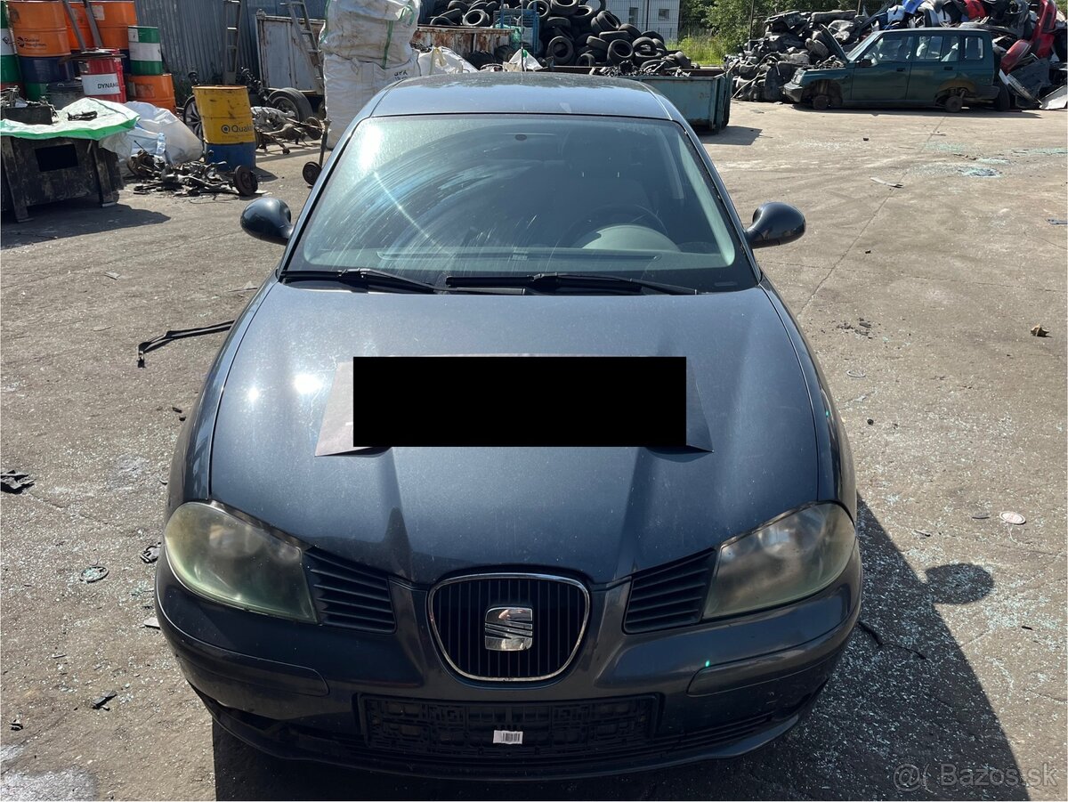 SEAT CORDOBA r. 2004