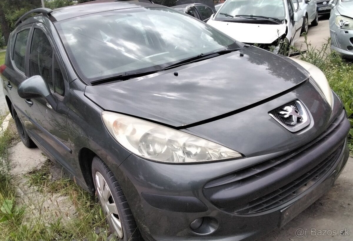 predám Motor 1.6 HDI 16V 9HW PEUGEOT PARTNER CITROEN 1.6 HDI