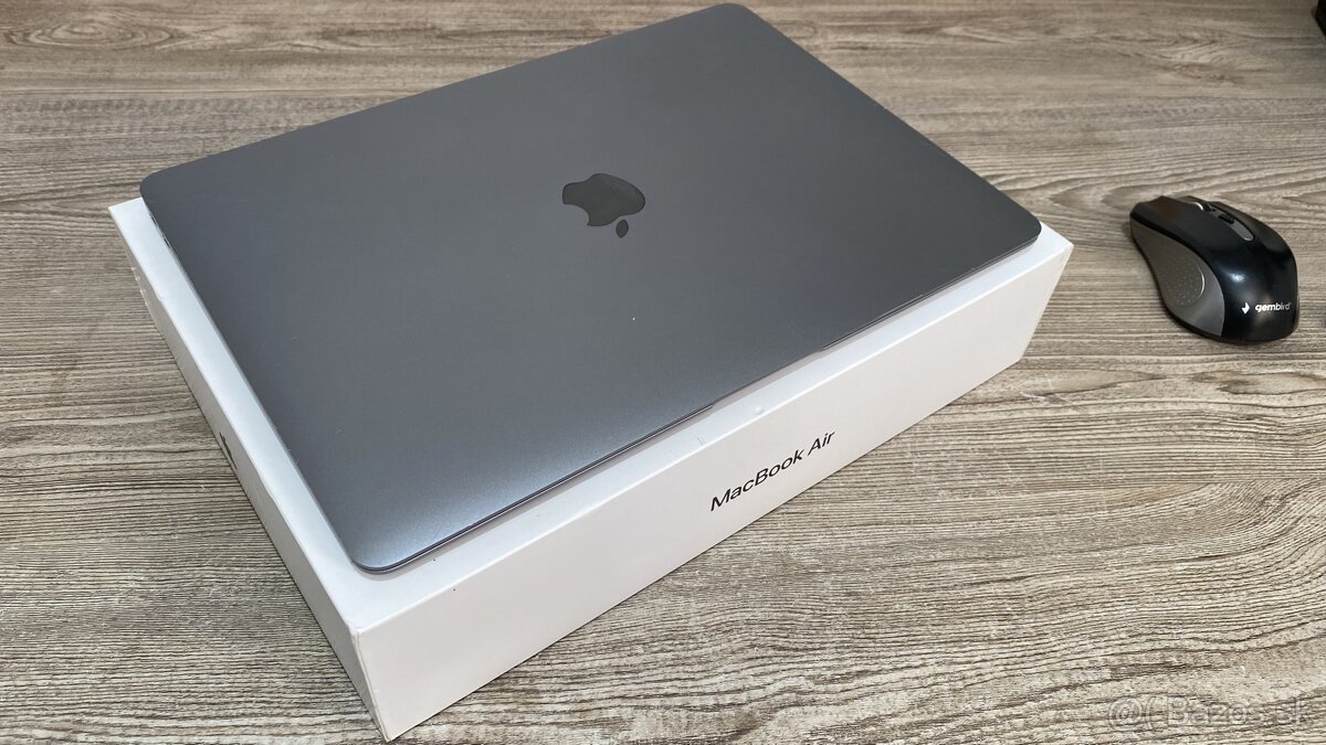 MacBook Air 13 2018 Space Gray