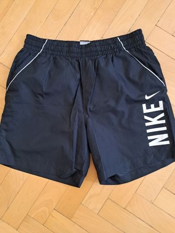 Kraťasy Nike veľ. M, futbalové trenky LEGEA veľ. M