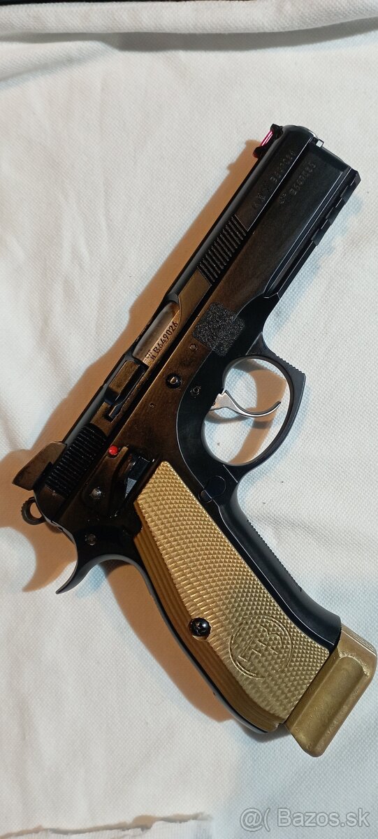 CZ 75 SP-01 Shadow