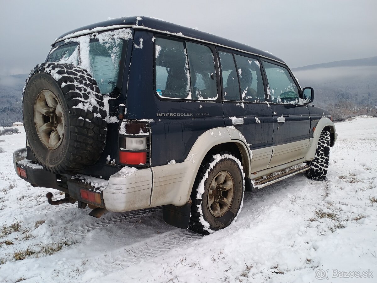 Mitsubishi Pajero 2.5 td