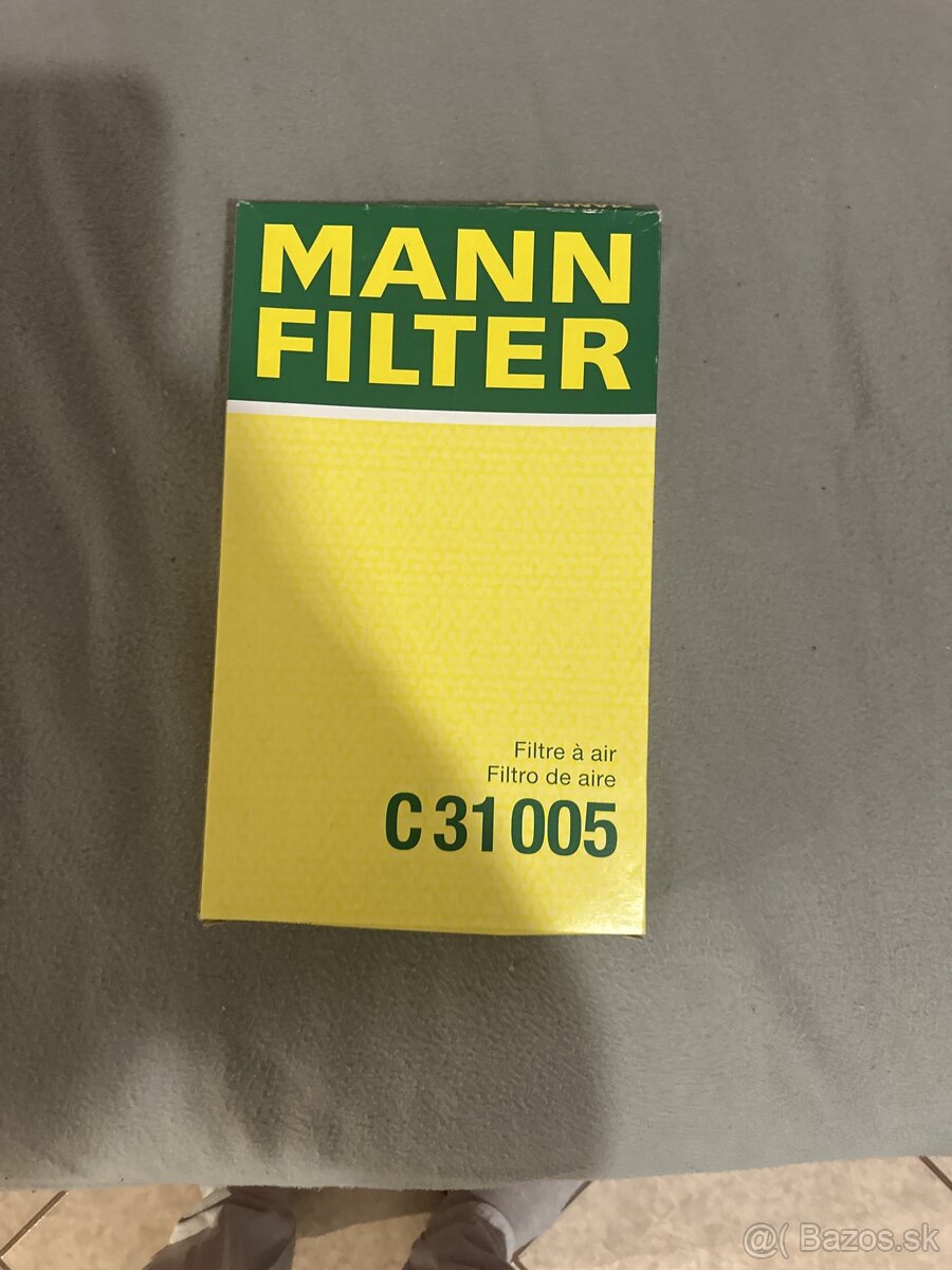 MANN FILTER Vzduchový filter C 31 005