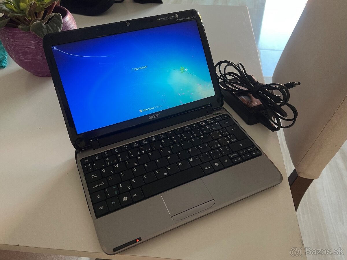 11.6"/Acer Notebook/2GB RAM/320GB HDD/512MB Grafika