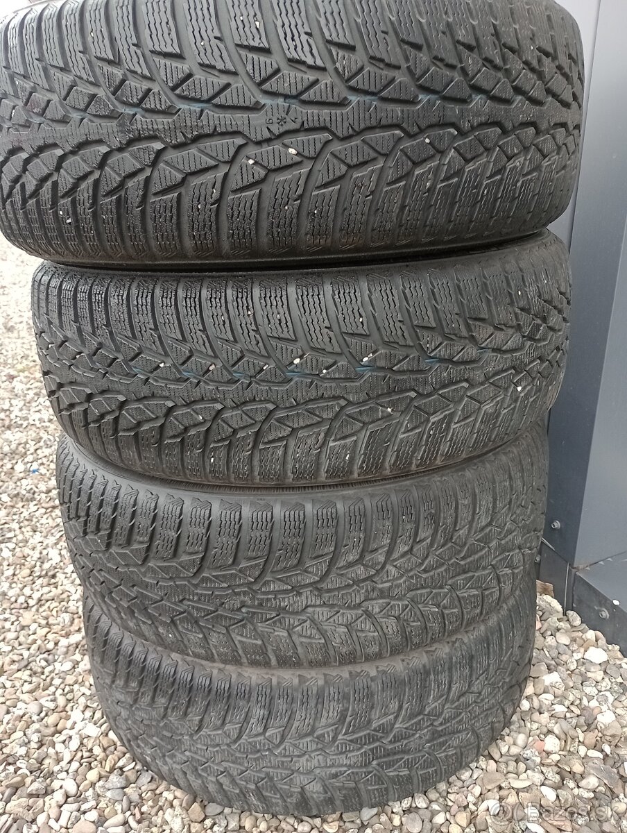 215/60/R16 XL NOKIAN zimné pneumatiky