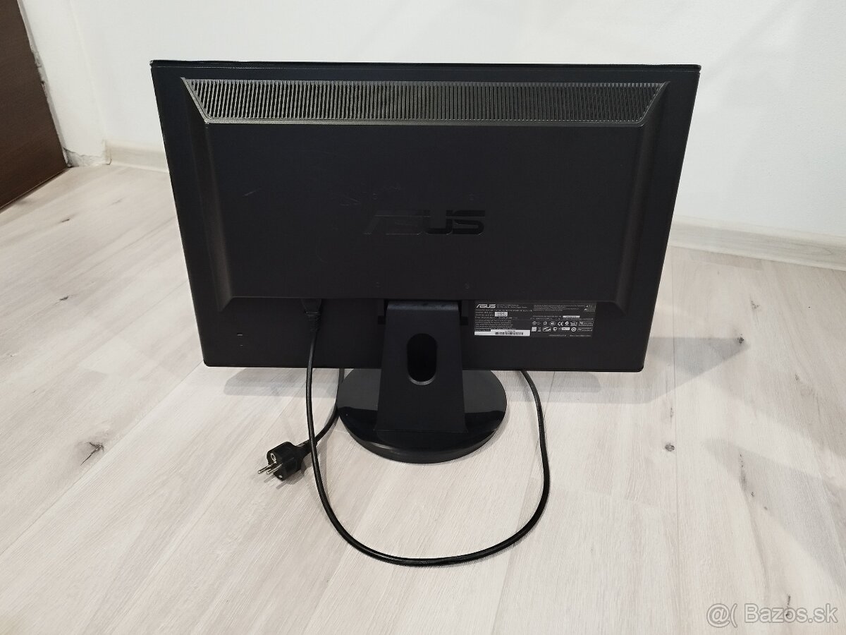 ASUS LCD monitor