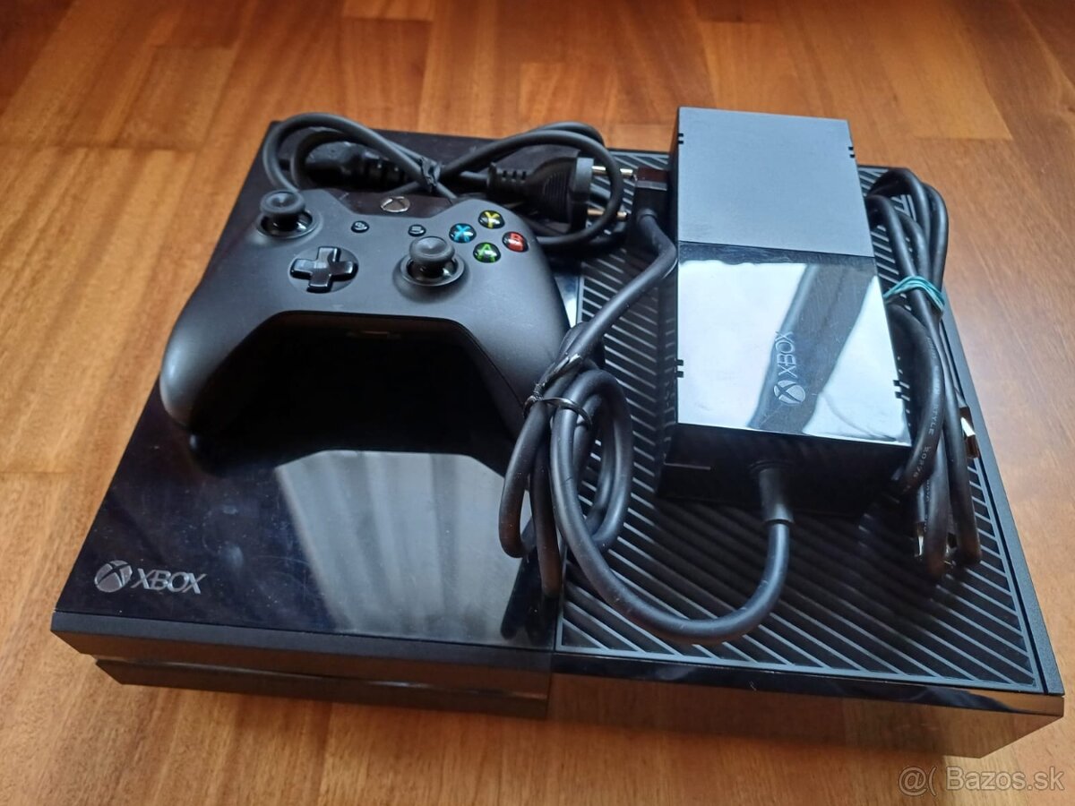 Predam xbox one 500gb v dobrom stave