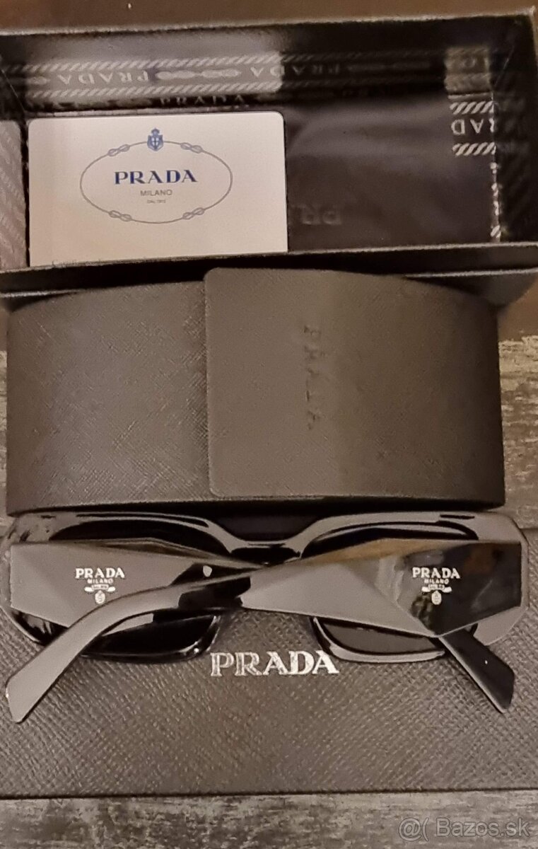 Prada slnečné okuliare