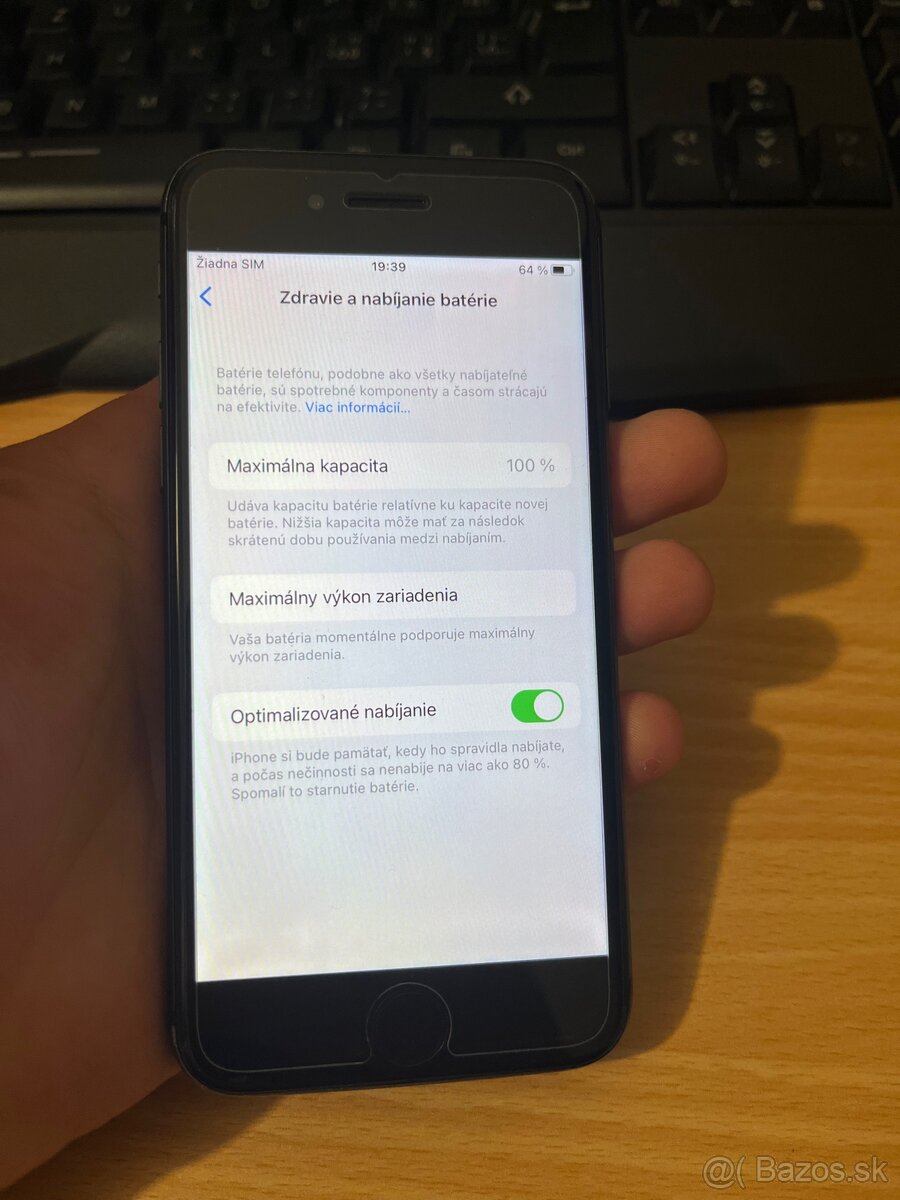 iPhone 8 64gb - nová batéria