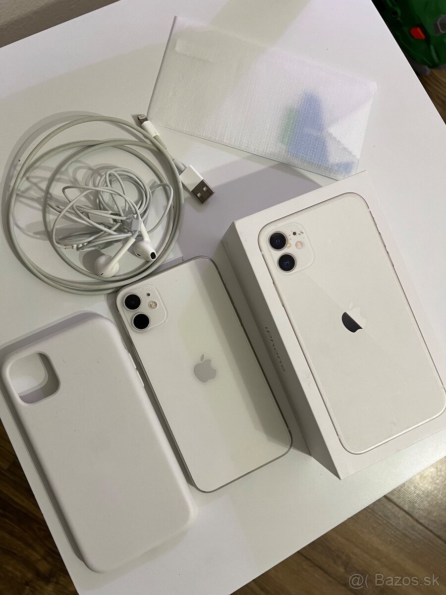 iPhone 11 64GB white