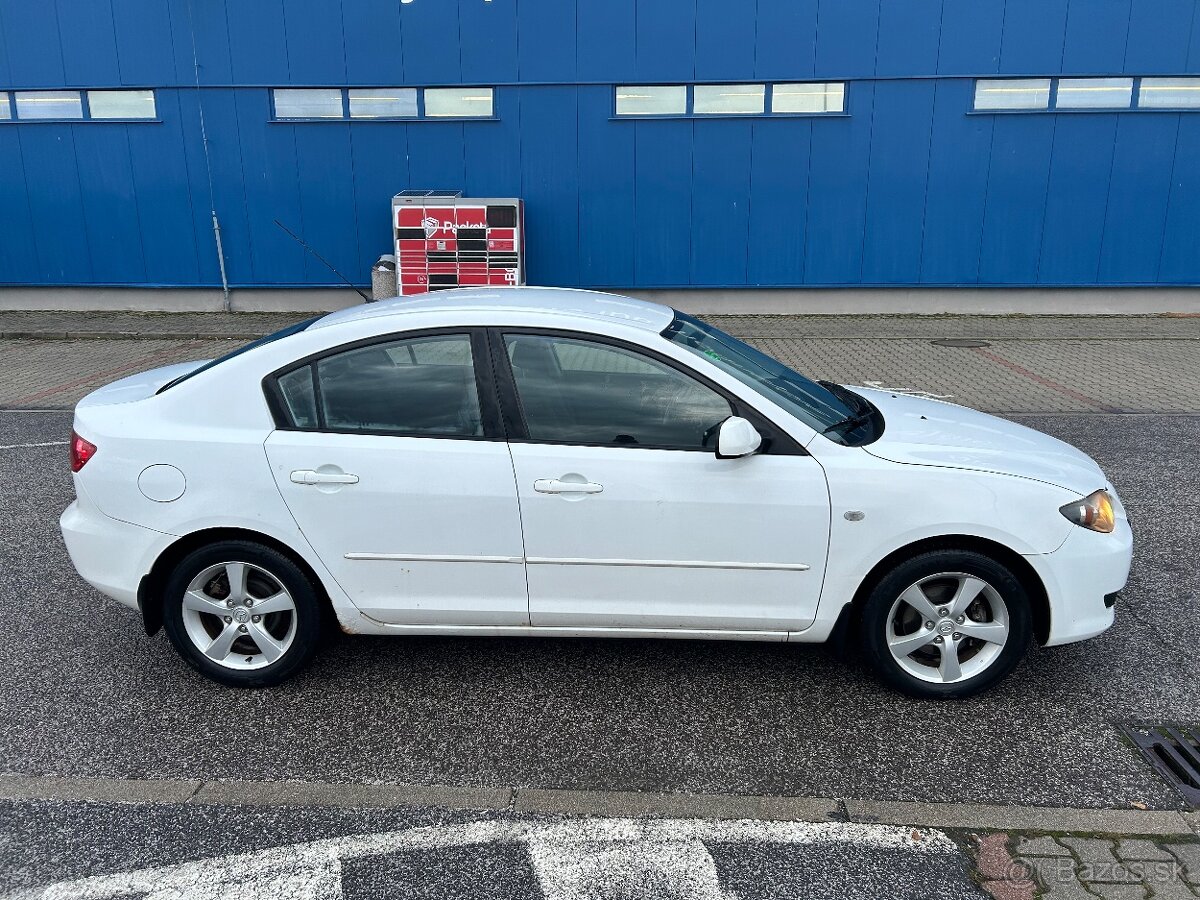 Mazda 3 sedan 1.6 benzín 2004