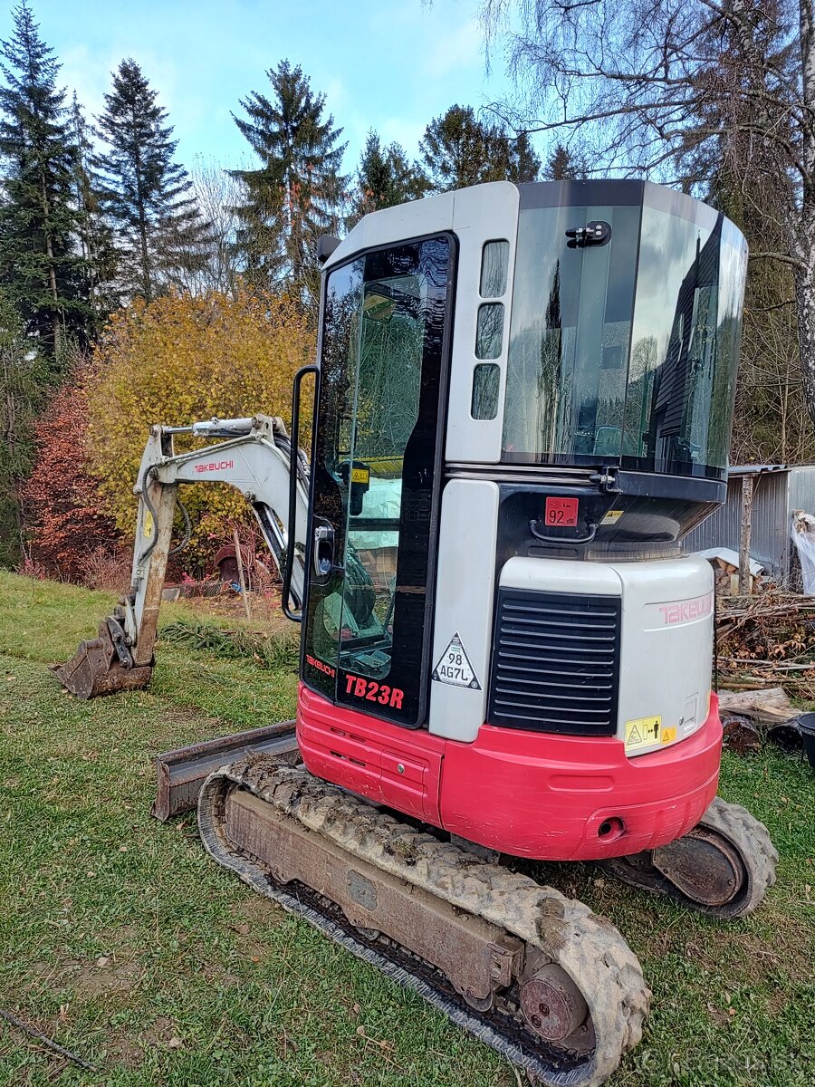 TAKEUCHI TB23R