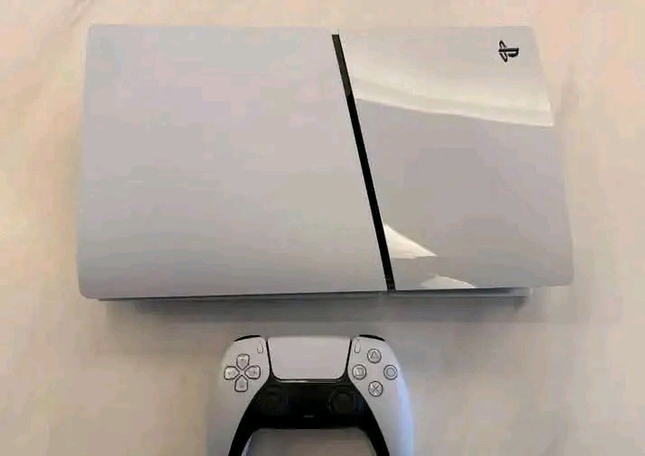 Predám PS 5 slim