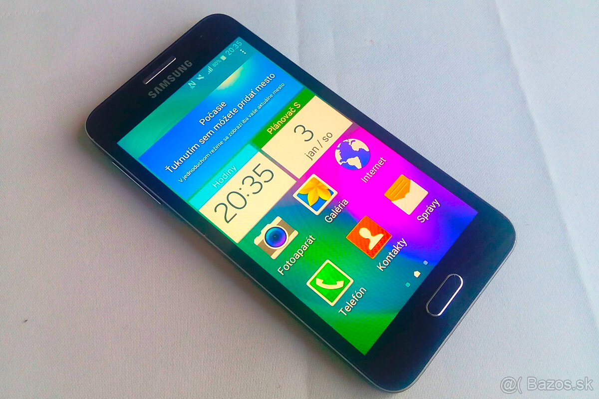 SAMSUNG GALAXY A3.