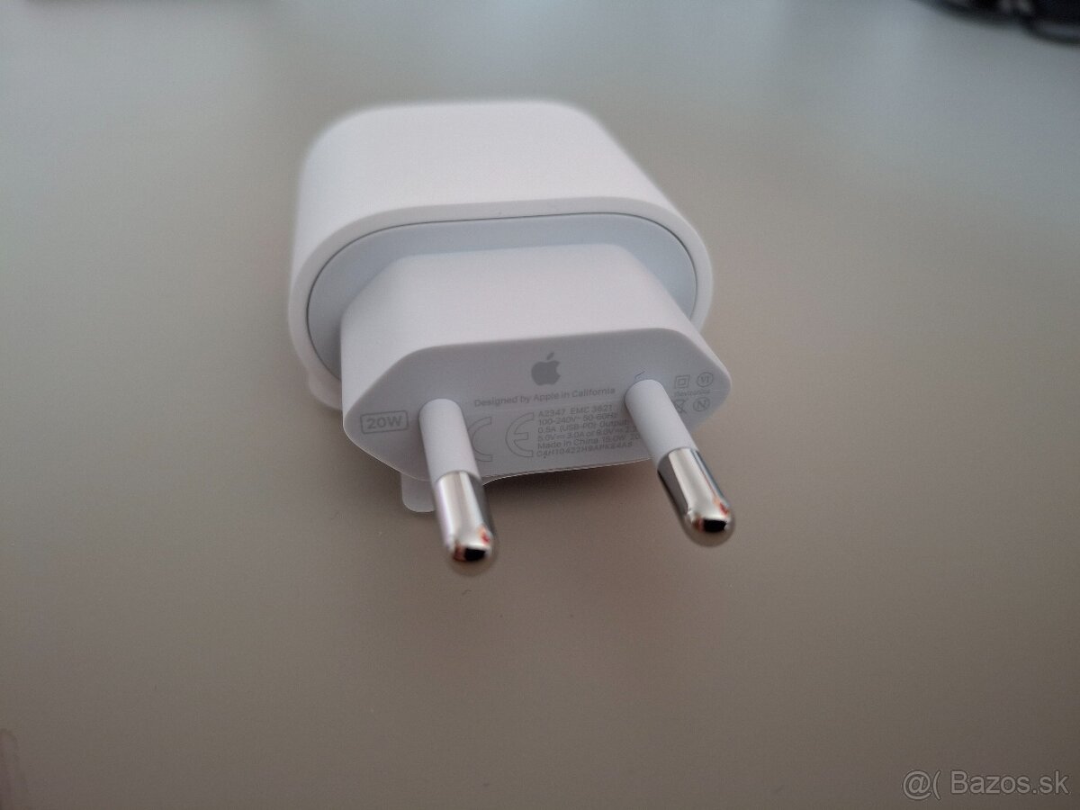 Originálny Apple adapter 20W + kábel lightning NOVÉ