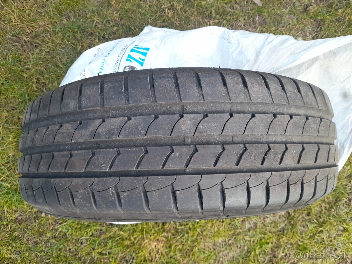 PREDAM 4X LETNE PNEU 195/60R16