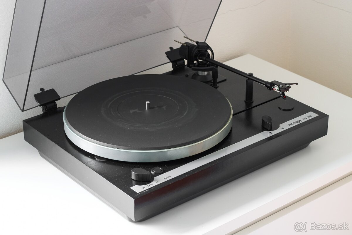 Thorens TD 318