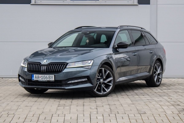 Škoda Superb Combi 2.0 TDI SCR Sportline 4x4