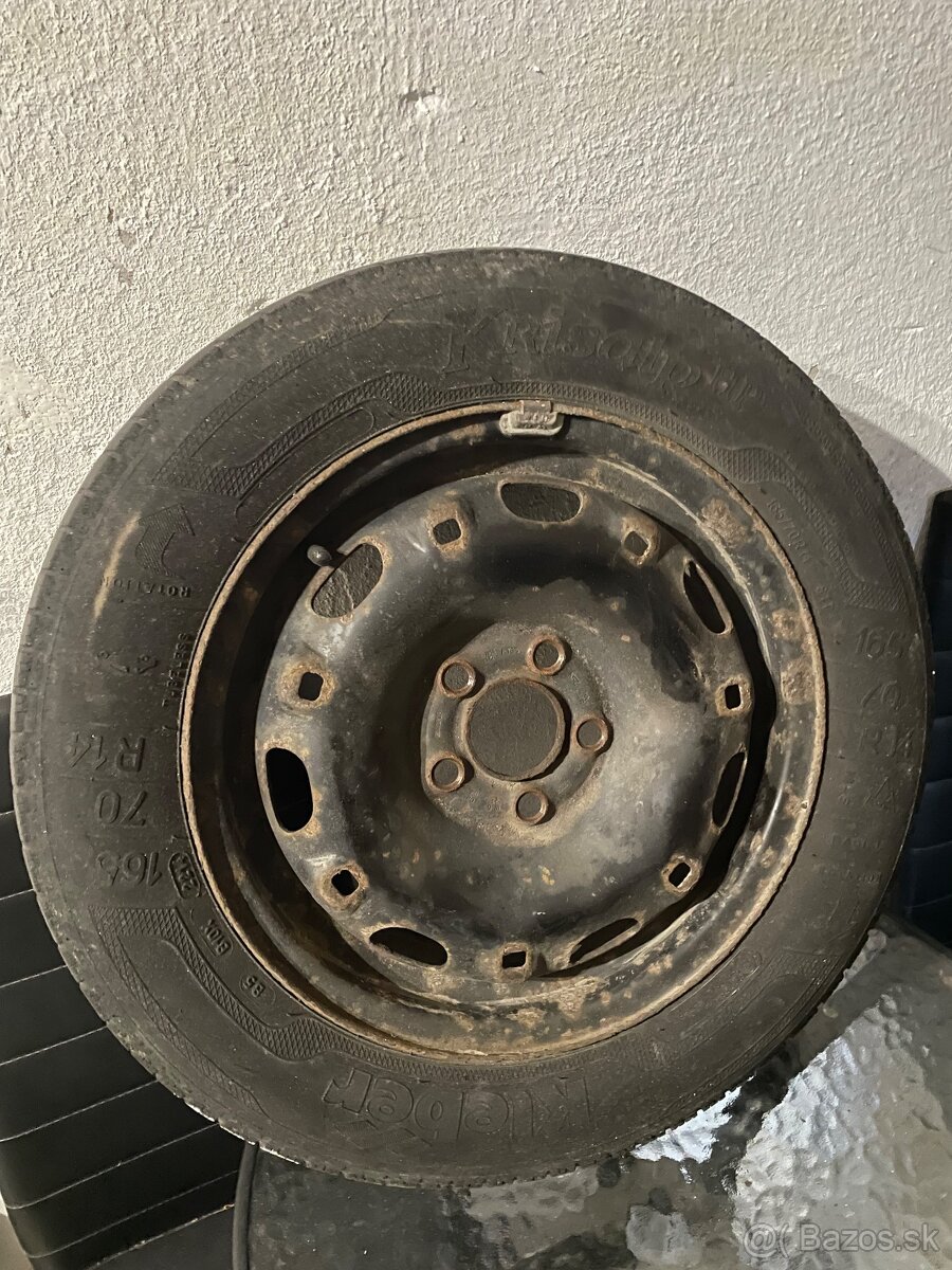 165/70 R14 Plechové disky s pneumatikami