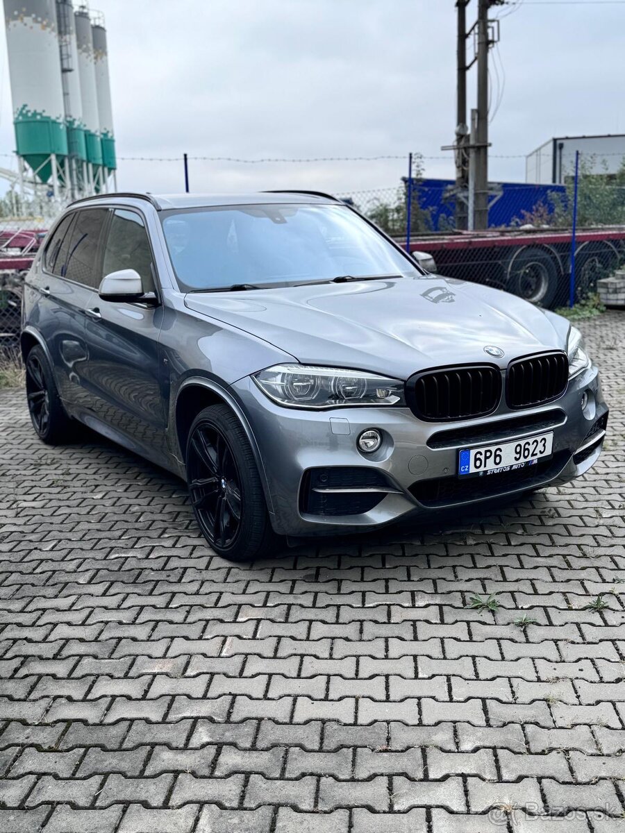 Bmw X5 F15 M50 3.0d M-paket koupeno v ČR