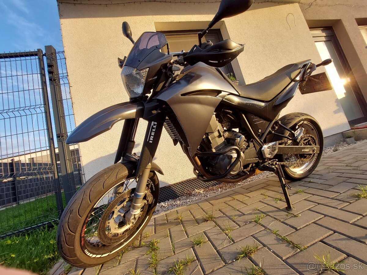 Yamaha XT660X motard