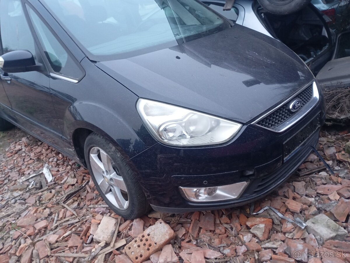 Ford Galaxy rozpredám