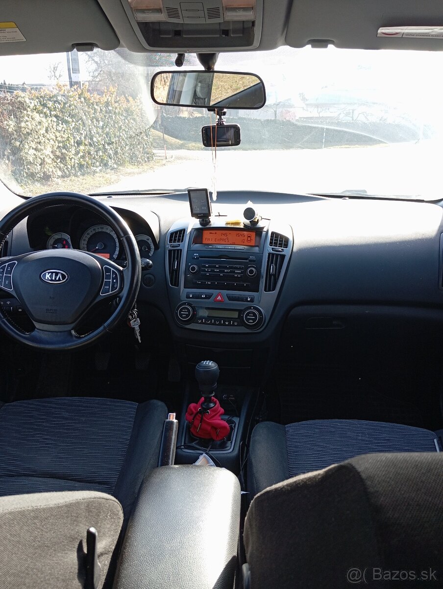 Kia ceed 1.6 CRDi 2009