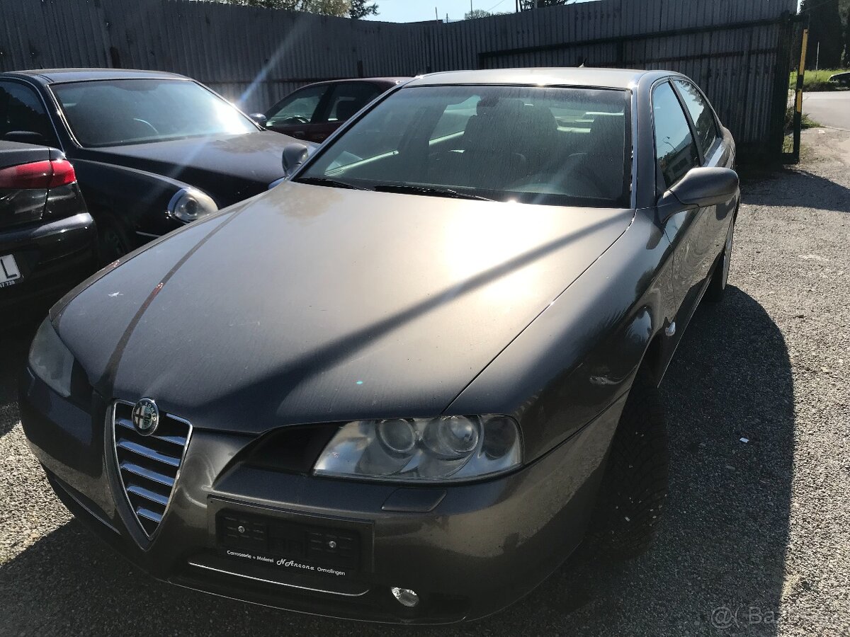 Predám Alfa Romeo 166 /3,2 V6 ben.