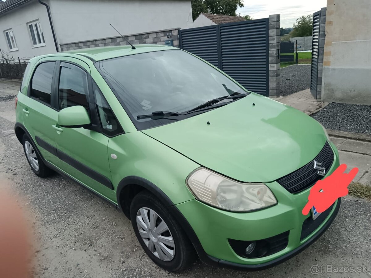 Suzuki SX4