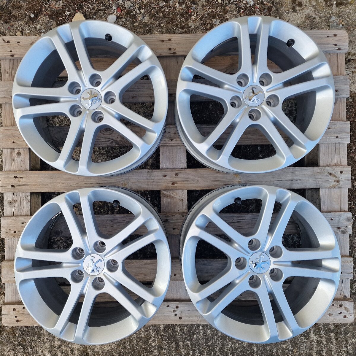 ORIGINÁL PEUGEOT HLINÍKOVÉ DISKY 5x108 R16