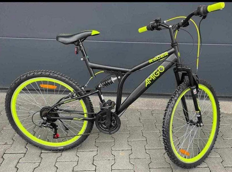 Celoodprúžený horský bicykel AMIGO 19 rám, 26 kolesá