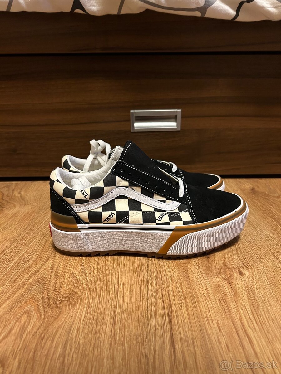 Tenisky Vans Old Skool Stacked