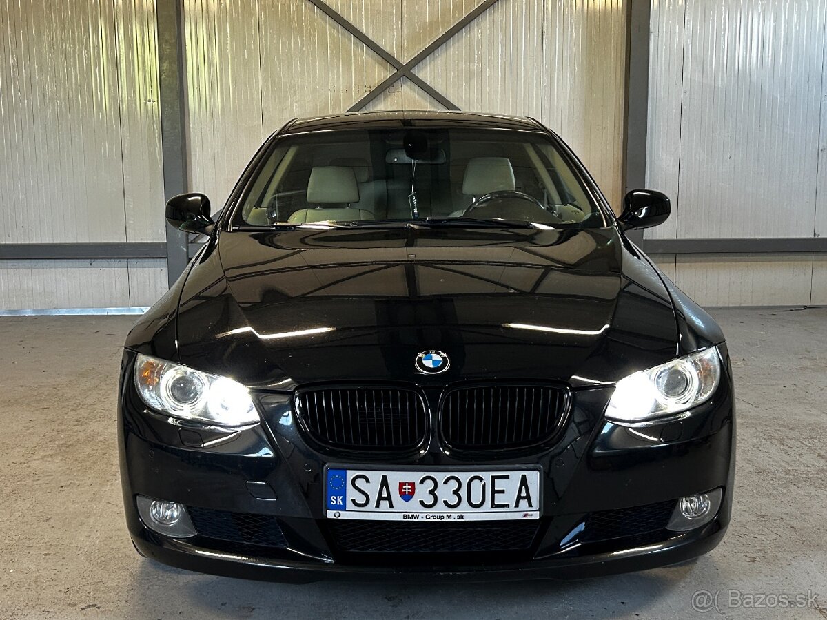 BMW Rad 3 Coupé 330 xi A/T