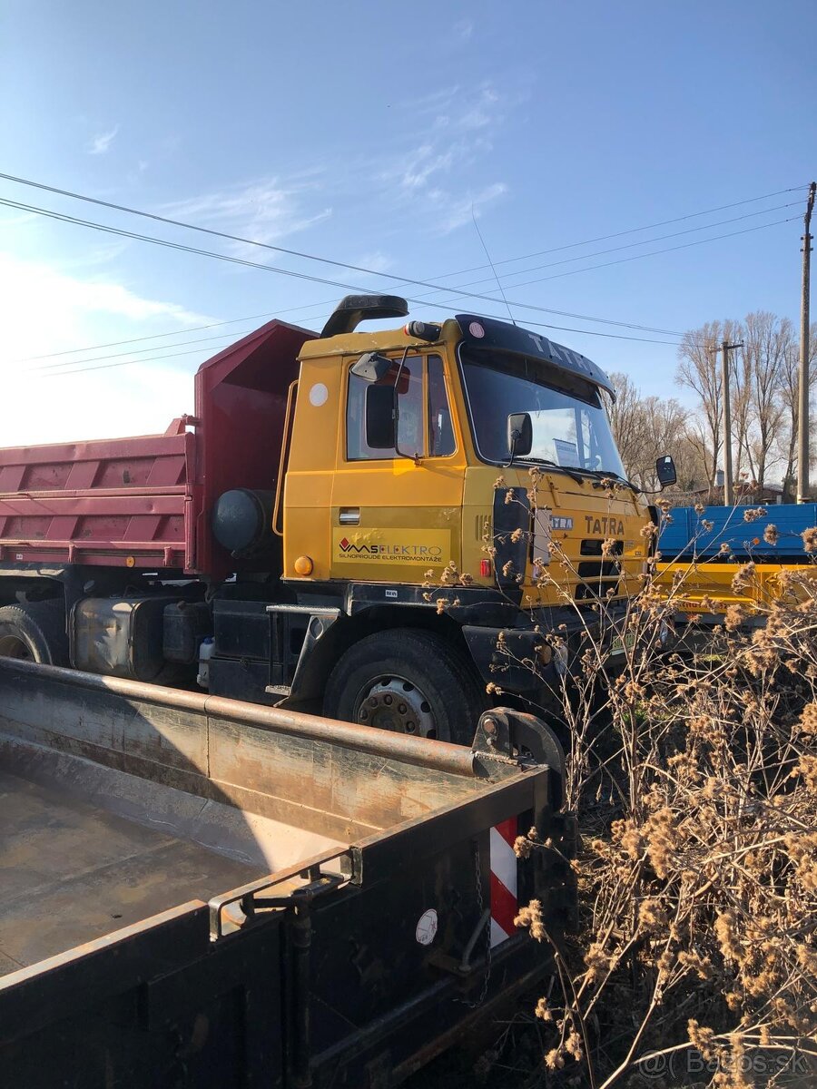 Tatra 815 6x6 novejsa korba 10 v