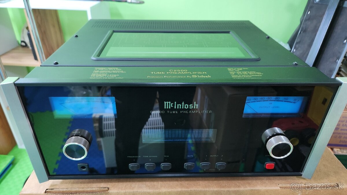 Predzosilňovač Mcintosh C2500 DAC Phono MM/MC