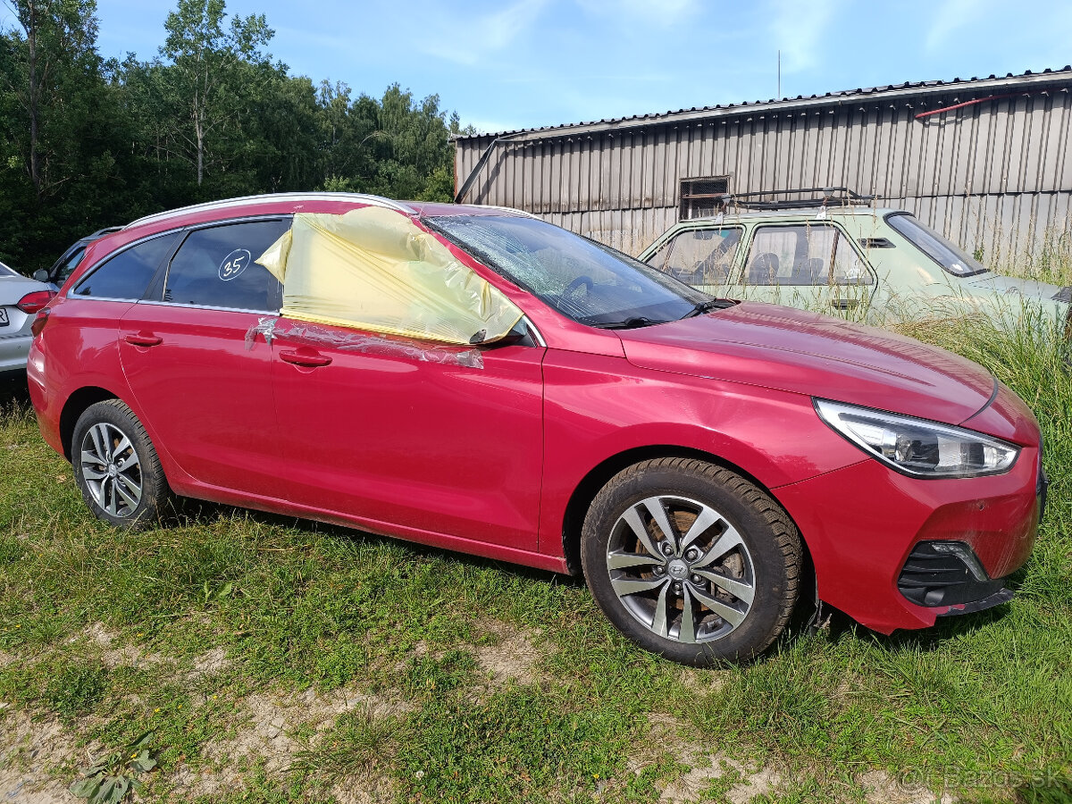 Hyunda I30 CW 1,6 CRDI D4FE rozpredám na ND