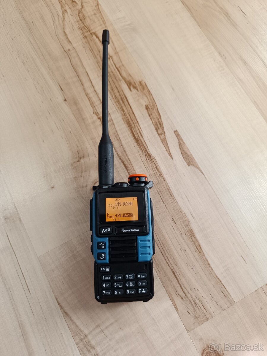 Quansheng UV-k6 HAM radio vysielačka