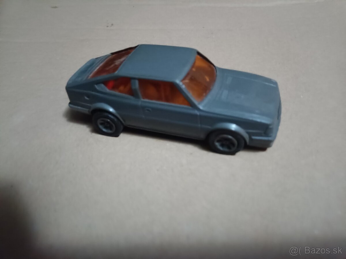 Škoda Rapid 136 IGRA model 1:43