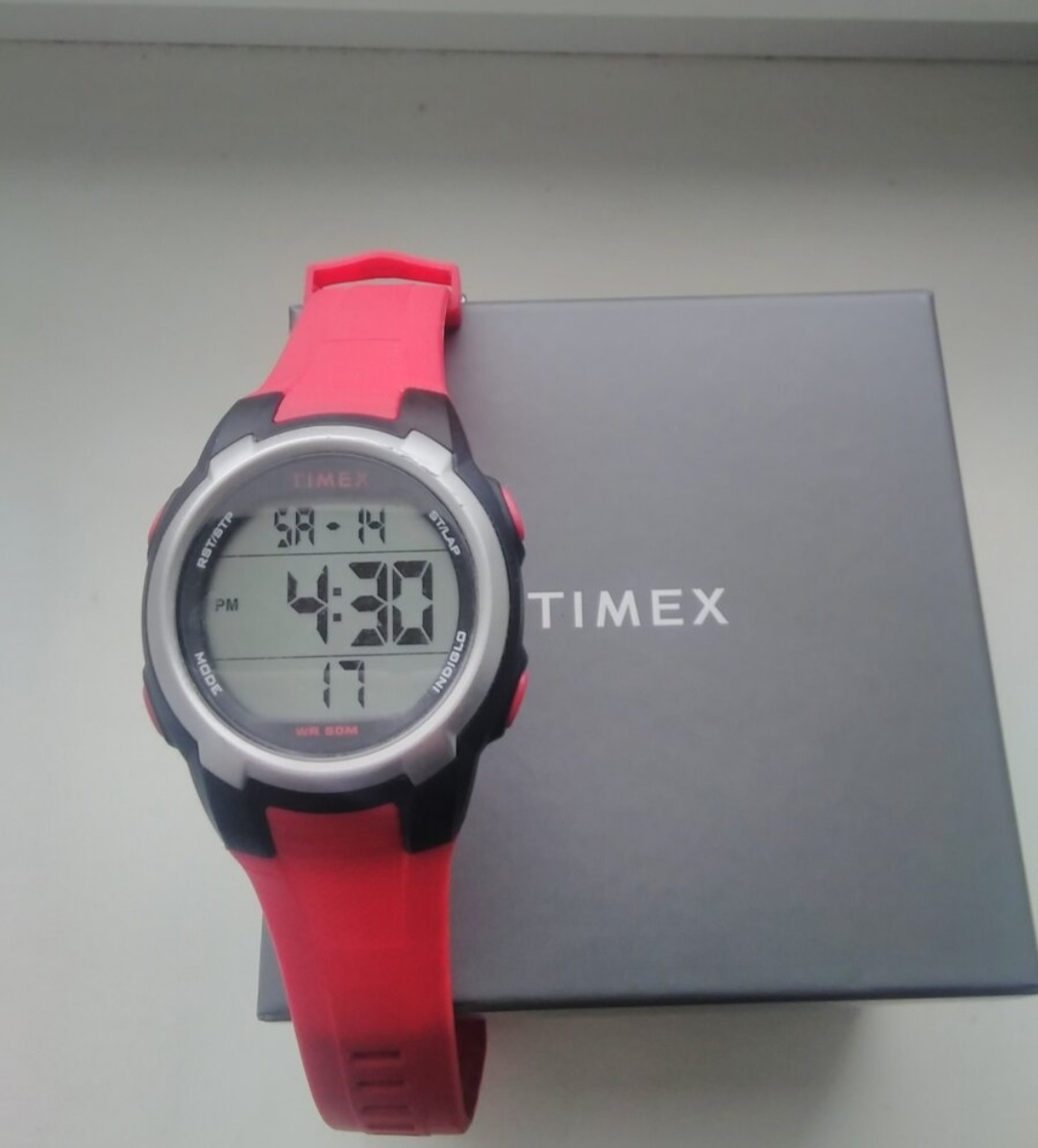 TIMEX hodinky