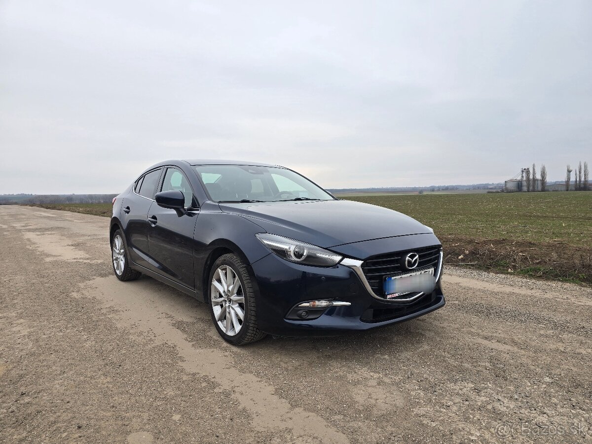 MAZDA 3 2017 SKYACTIV 2,0 automat prvy majiteľ kúpené na Svk