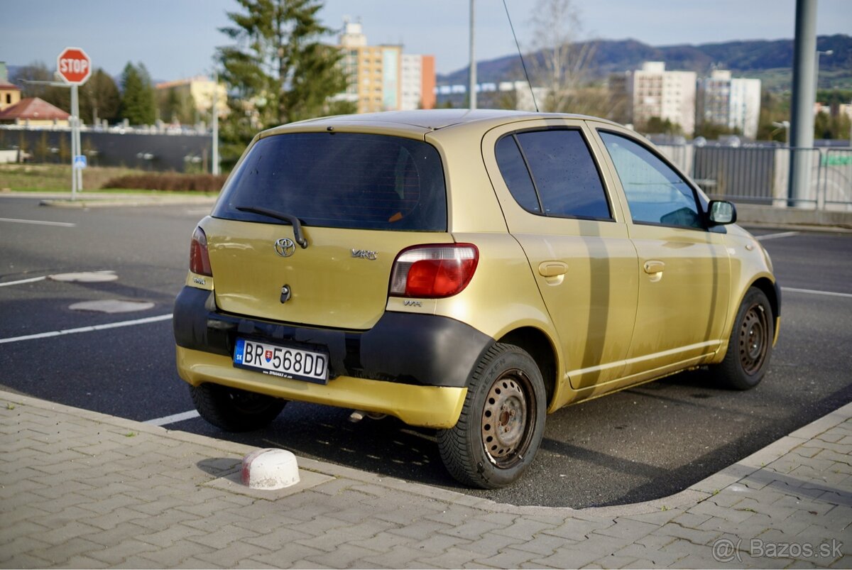 Toyota Yaris 1.0 16v 50Kw 2002