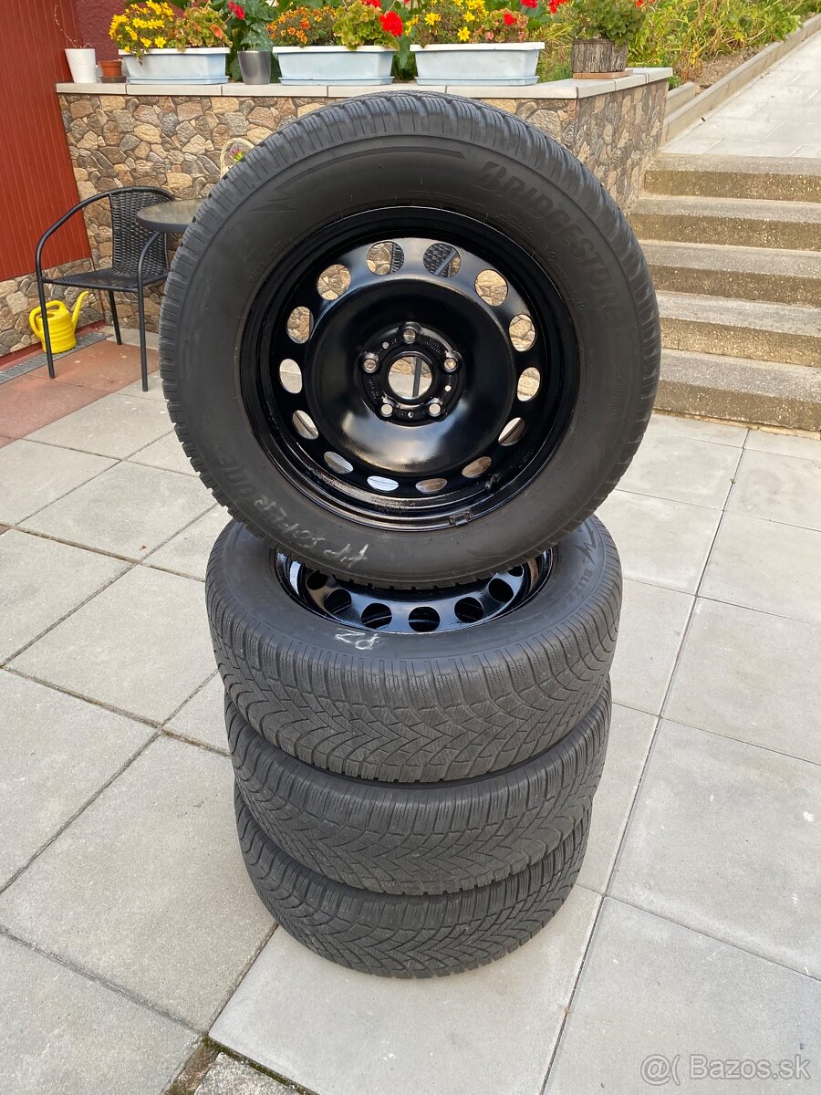 215/60 r16