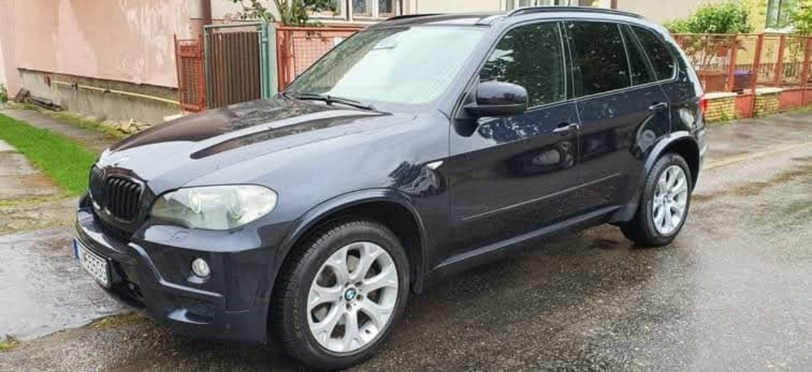 Rozpredam BMW X5 E70 fl.