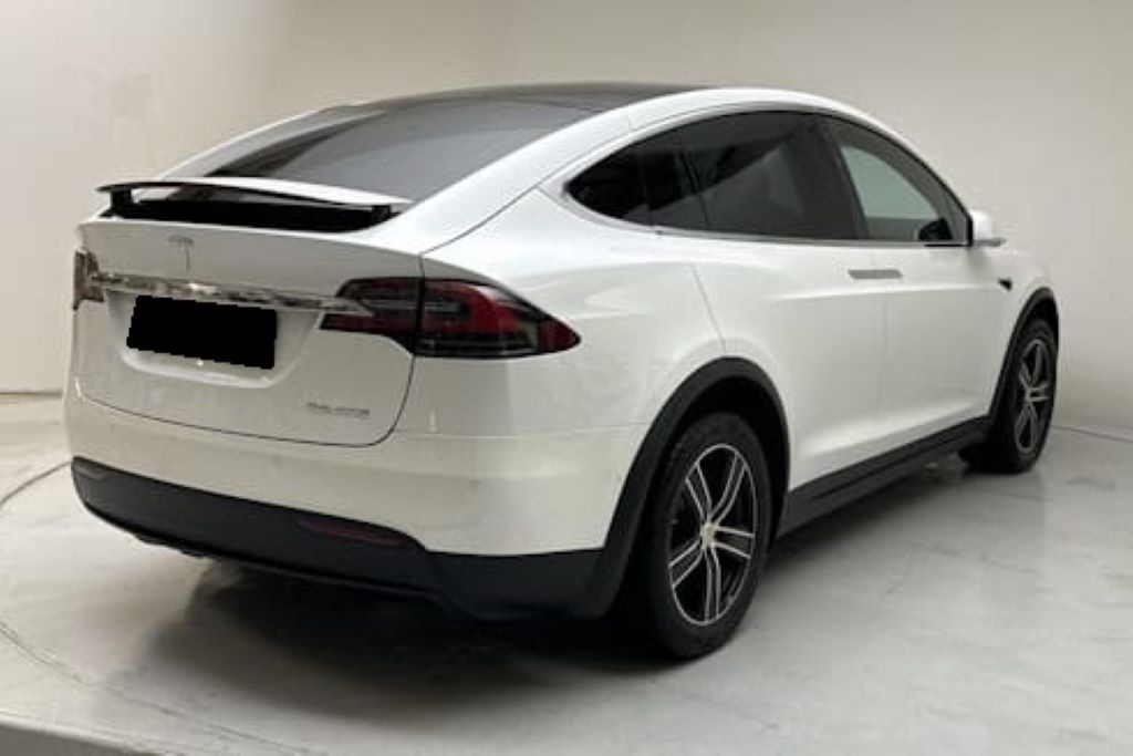 Tesla X Dual Motor Performance, FSD,7míst, tažné, 800hp