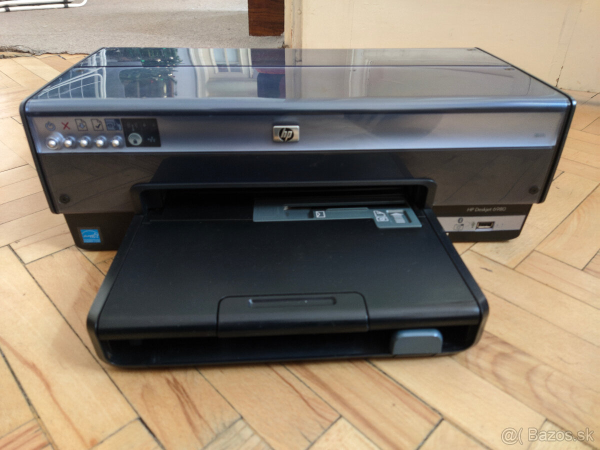 HP Deskjet 6980 (chýba toner, pokazený výber papiera)