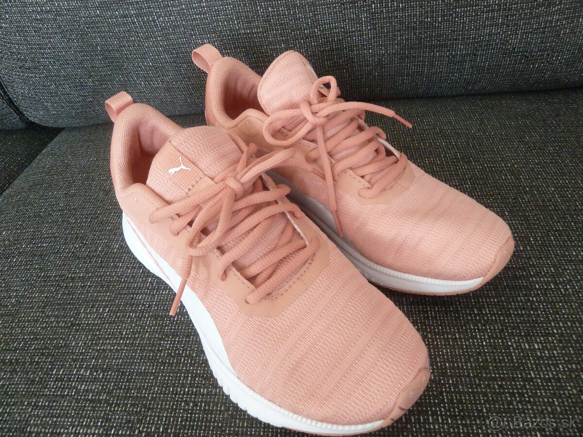 Botasky Puma orig. č.39