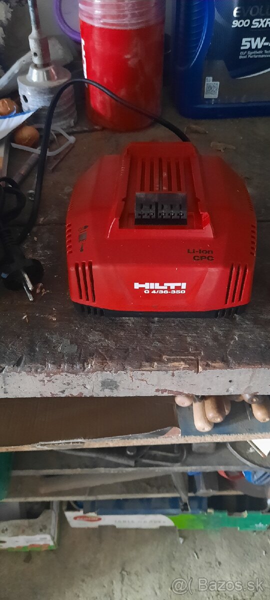 Hilti nabíjačka